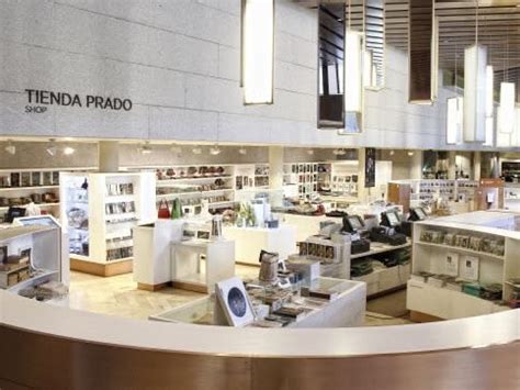 tienda prada en lima